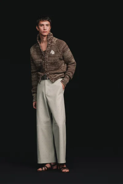 Look 24